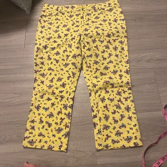 Anthropologie Cartonnier women's floral spring yellow cropped charlie pants sz 4 - Picture 1 of 10